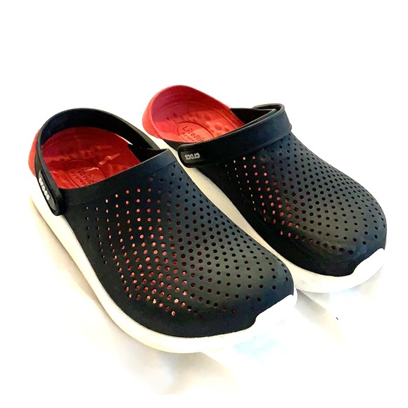 crocs literide black red